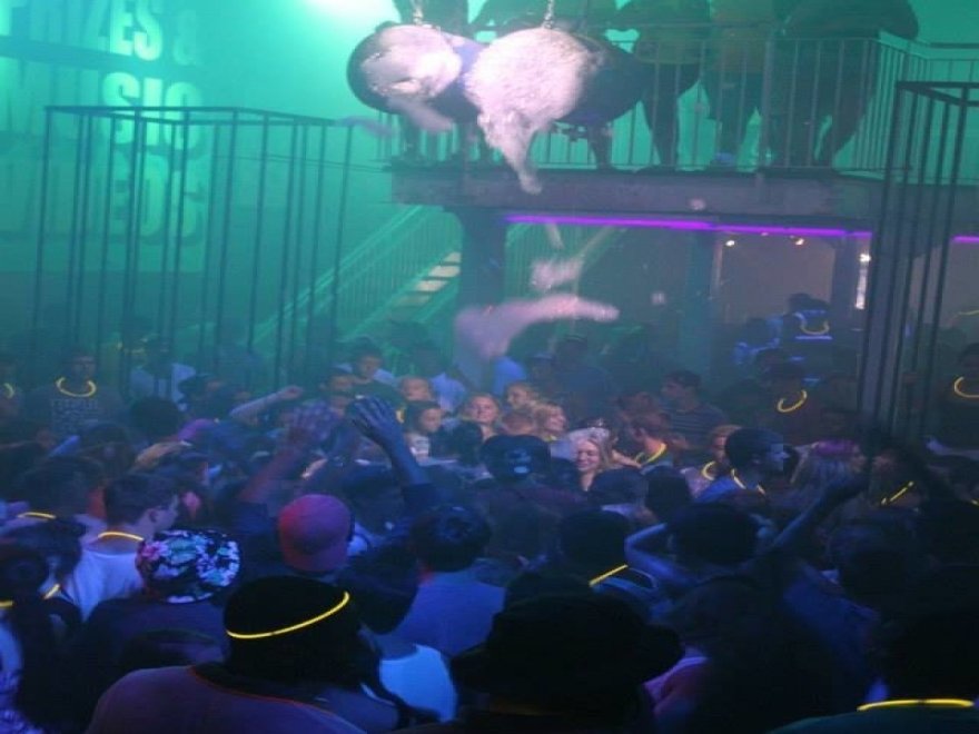 H2O Under 21 Club
